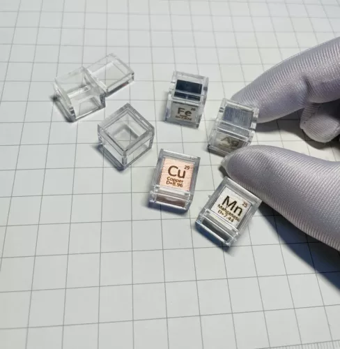 [Без кубика одиночной цена] выставочная коробка 10 мм Cube Special Acalt Box High Transparent Box