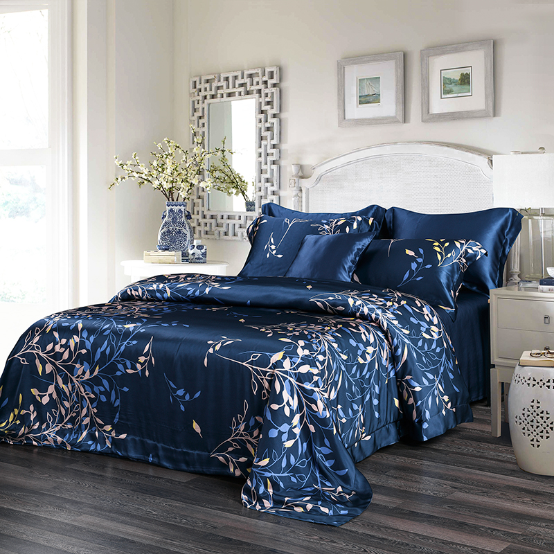 19 mmi printed large and wide side Genuine Silk Four Sets 100 Mulberry Silk Bed Bedding Silk Home Visit can be set