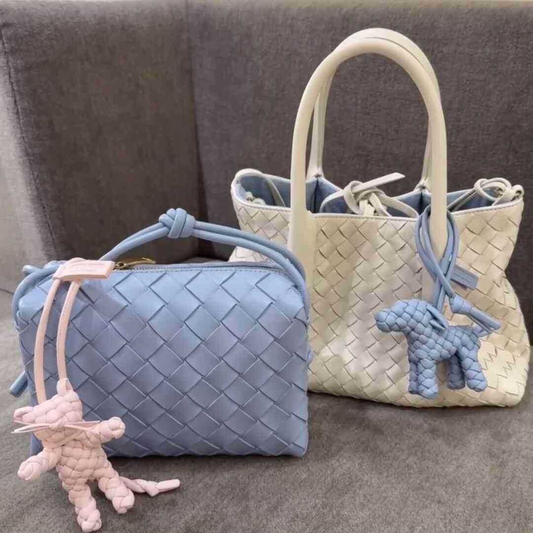 Luxury Genuine Leather Woven Handbag - Trendy Office Tote, Unique Designer Crossbody Bag