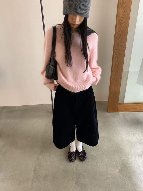 Ouvir Clear'First Love Pink' Sheep Wool Crew Neck Pullover Sweater Korean Autumn and Winter Solid Color Knitwear 1693 Ouvir Clear'First Love Pink' Sheep Wool Crew Neck Pullover Sweater Korean Autumn and Winter Solid Color Knitwear 1693