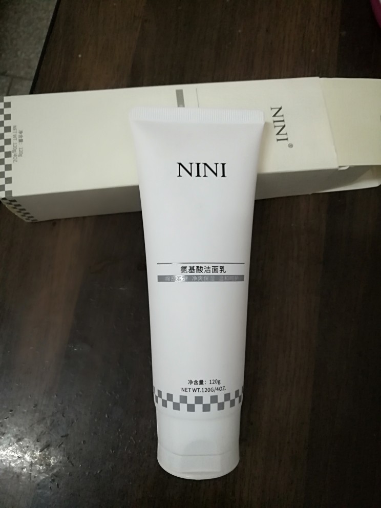 nini氨基酸洗面奶怎么样好用吗是什么品牌，来自上班族的亲身体验_搜券