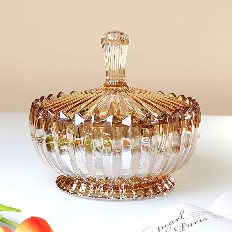 Household Creative European-Style Lead-Free Glass Large Fruit Plate with Lid, Candy Plate, Modern Coffee Table Decoration Storage Box