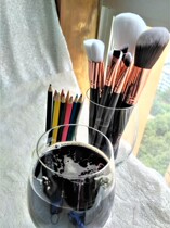 Spot promotion cabbage imported makeup brush set walnut brush keyboard brush eye shadow brush blush brush makeup bag black