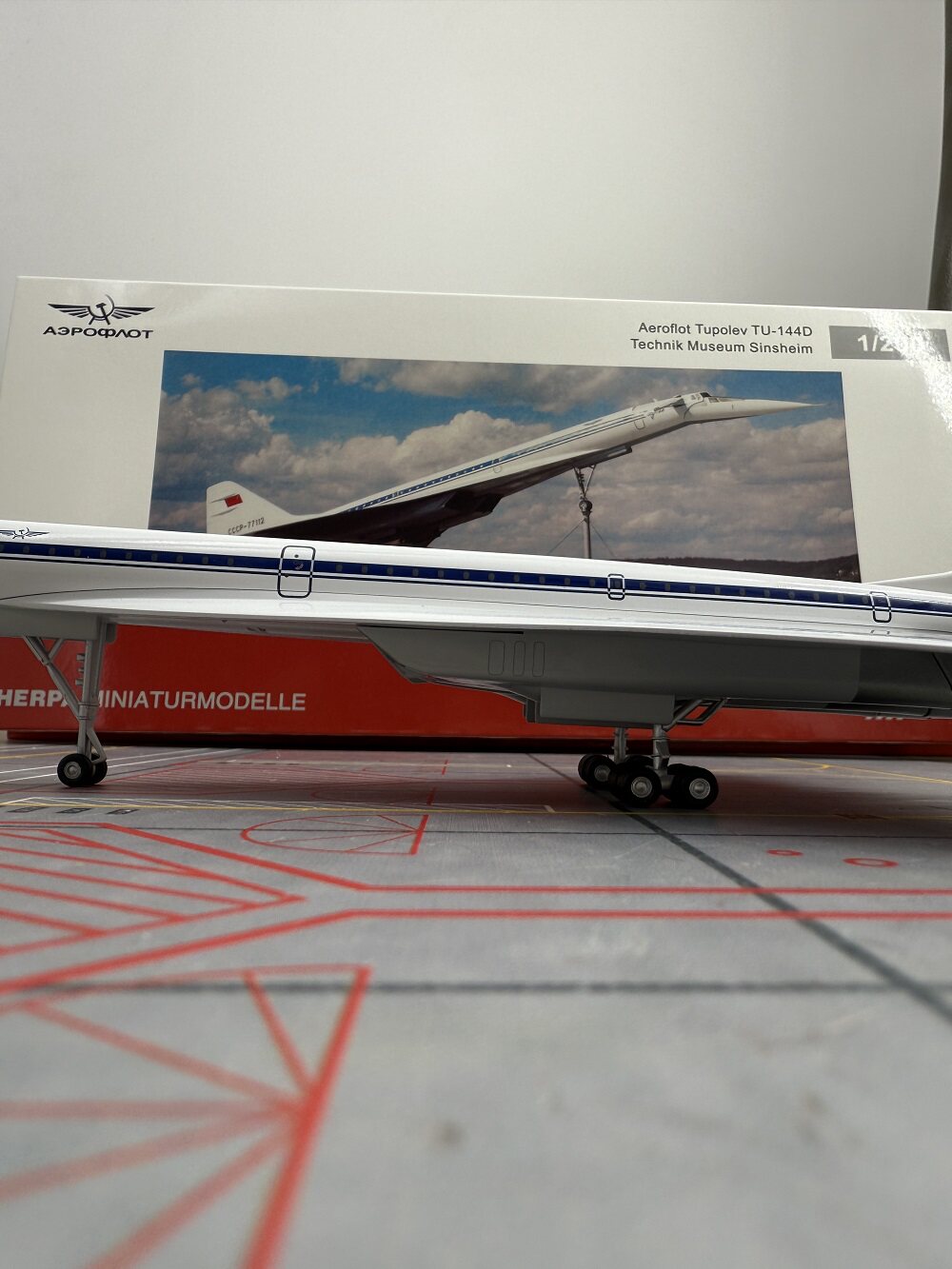 Herpa Wings 1/200 TU-144 Alloy Aircraft Model CCCP 77112 Russian