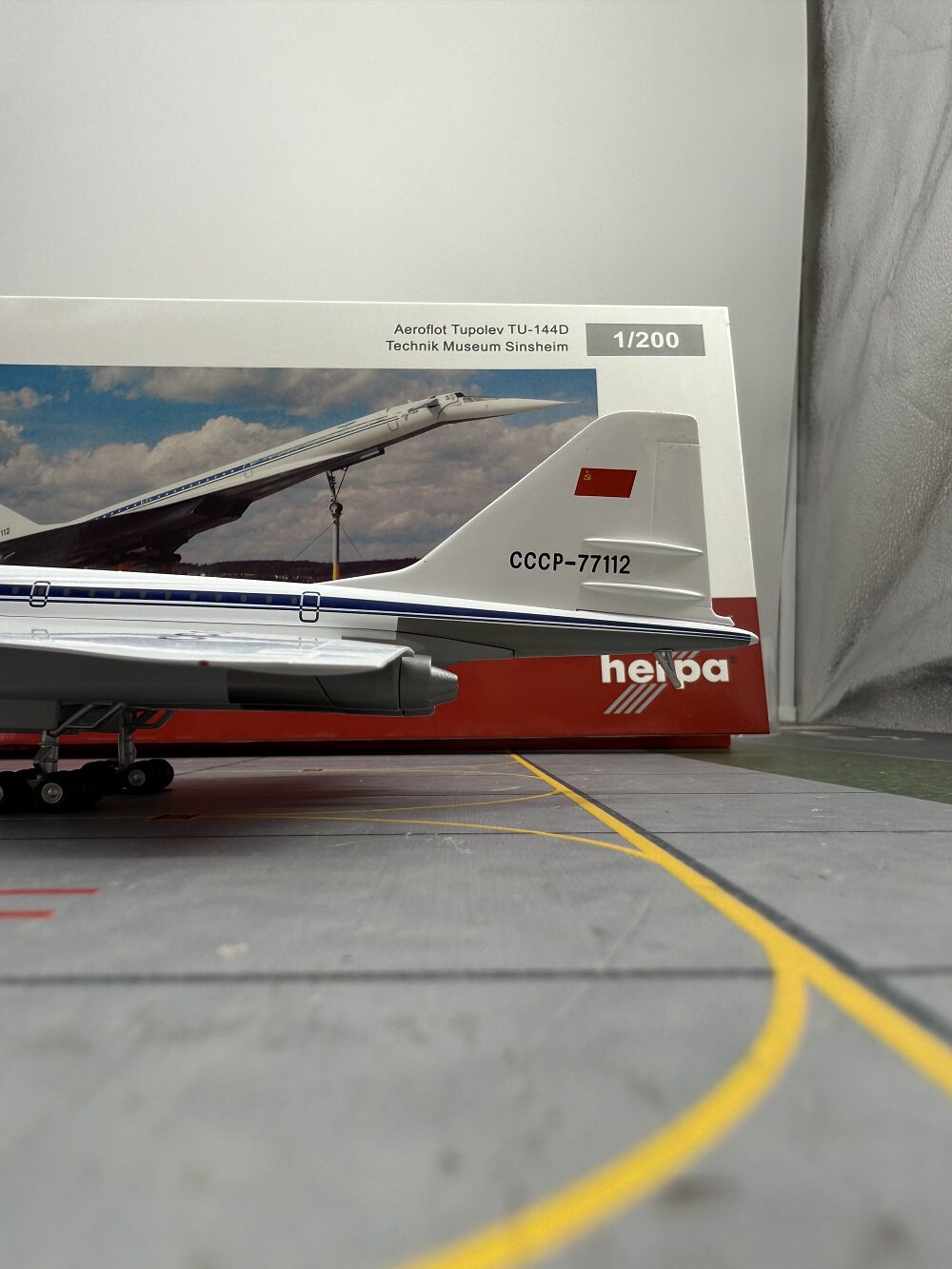 Herpa Wings 1/200 TU-144 Alloy Aircraft Model CCCP 77112 Russian