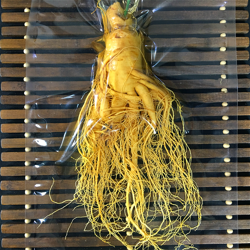 Long white mountain ginseng with extra-large refreshing ginseng gross weight 200 gr left and right Jilin Fuspine ginseng and ginseng saucepan wine ginseng