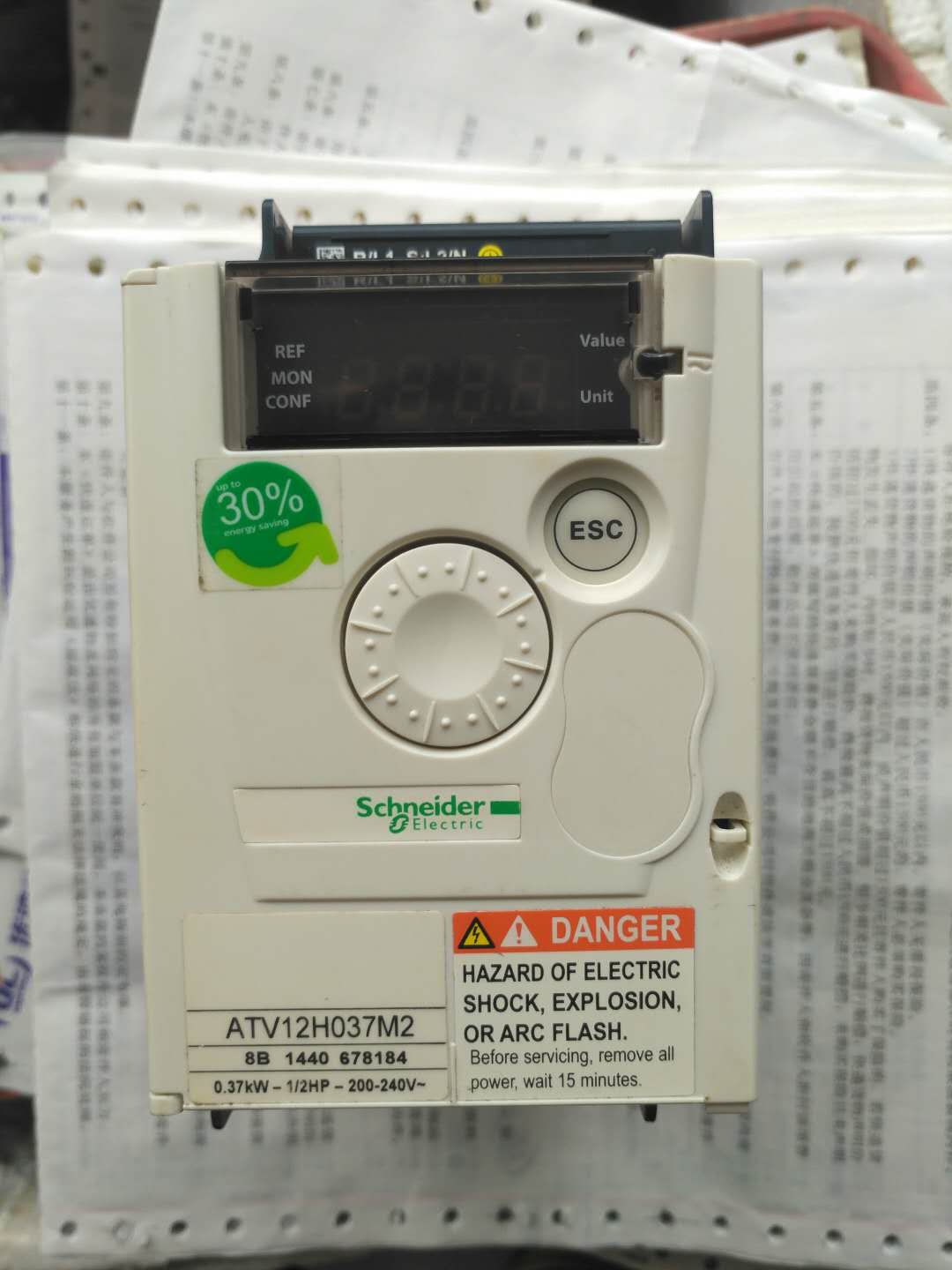 Second hand 95 new ATV12H075M2 ATV12H037M2 Schneider 750W converter package is well