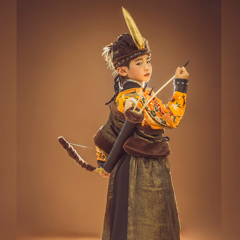 Original Shanhaijing Houyi Shooting the Nine Suns Children's Golden Tang Round-Neck Robe Double-Breasted Robe Fur Coat Hanfu National Trend Catwalk Style