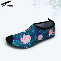 TUO snorkeling beach shoes men and women wading short non-slip diving socks Children snorkeling swimming shoes diving equipment