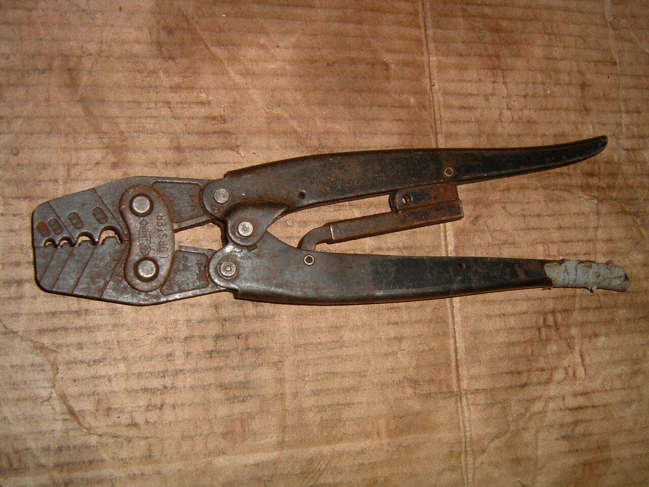 Handling of Japan LOBSTER Shrimp Card Old Press Wire Pliers Manual Press Wire Pliers Press Terminals Pliers AK-15