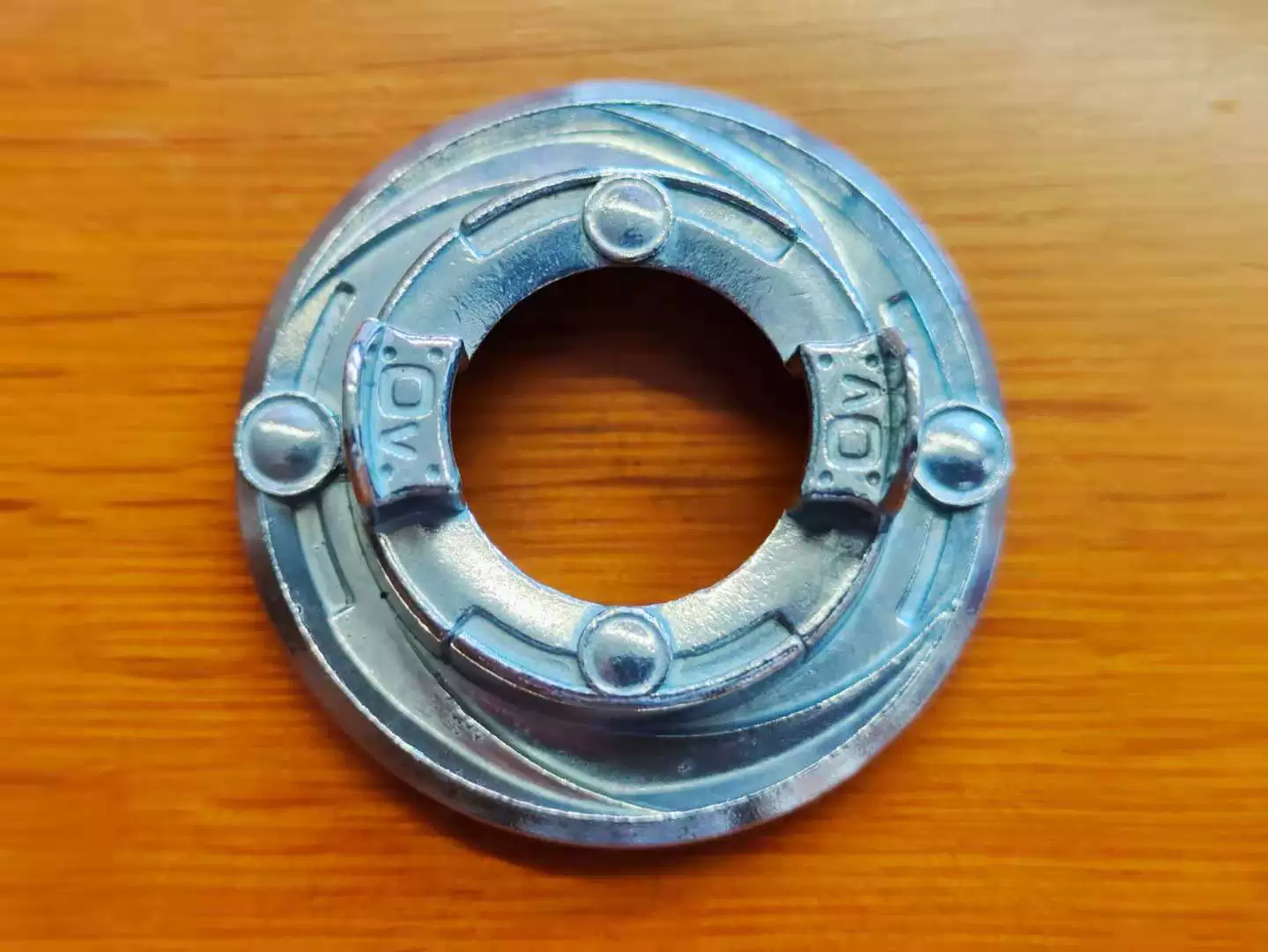 Диск TOMY BEYBLADE BURST, запчасти продаются оптом, ещё не использовался