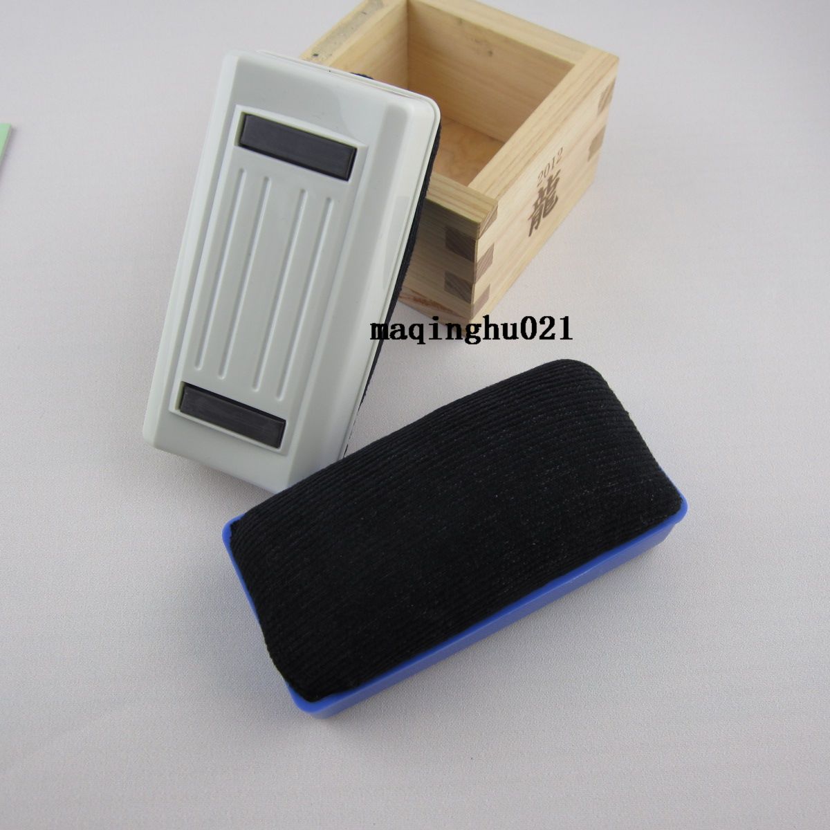 Able white board eraser 7837 mid # 112 * 55mm whiteboard brushed black board brushed back with magnetism