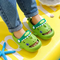 Тапочки в стиле Crocs для мальчиков, нескользящие мультяшные мюли, детская пляжная обувь для раннего возраста, мягкая подошва