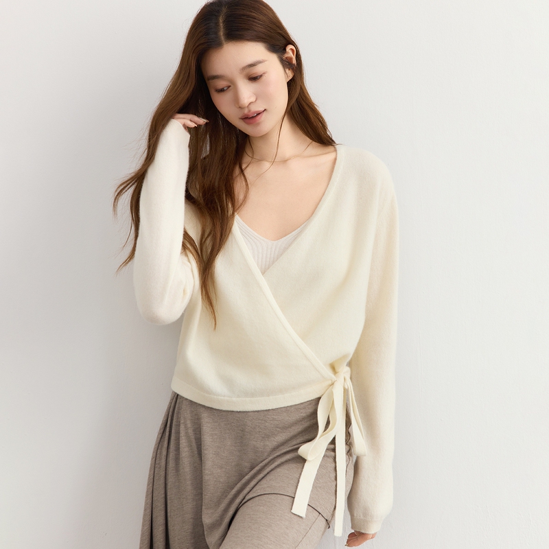 100% Cashmere Knit Sweater for Women, Kimono-Style Cross-Over Top, Pullover Long-Sleeve Slim-Fit Base Layer 100% Cashmere Knit Sweater for Women, Kimono-Style Cross-Over Top, Pullover Long-Sleeve Slim-Fit Base Layer