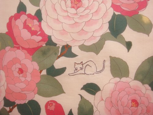 2 Japanese-made Yamamoto Ren Embroidered Cat Ladies Fresh Embroidered Japanese Cotton Handkerchief Handkerchief