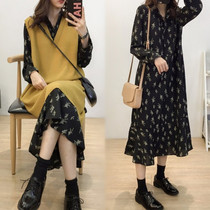 Pregnancy Woman Dress Autumn Clothing in Korean version Long-style Snow Textile Liandress Large Code Loose Display Slim 200 Jin Skirt Two Suits