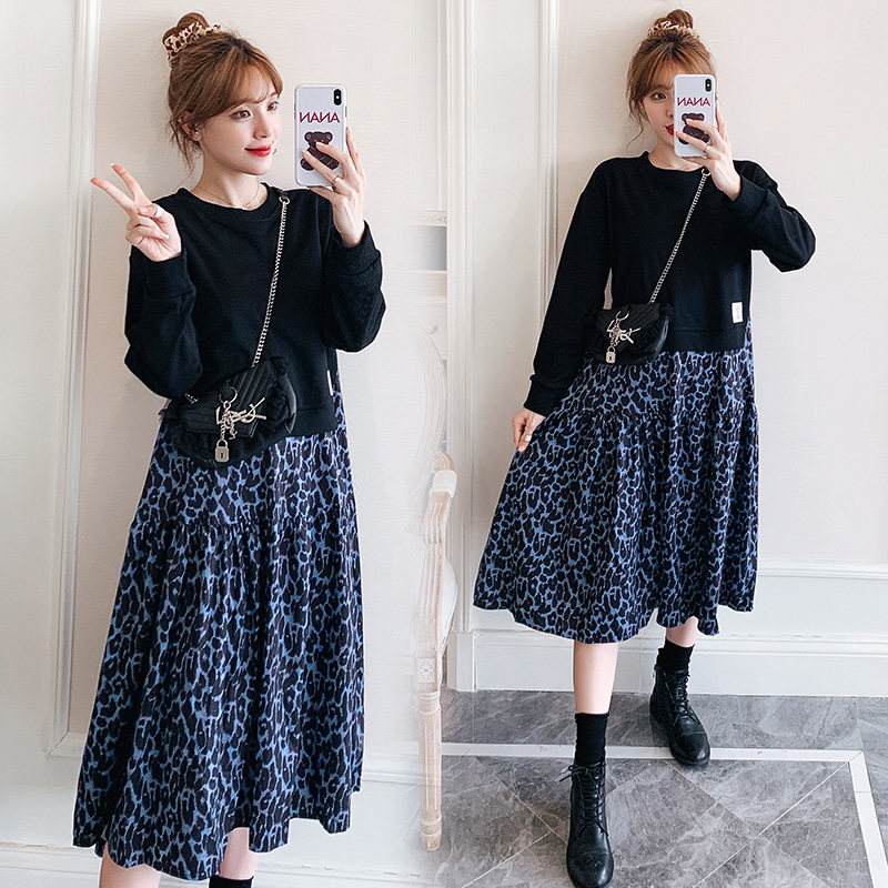 Spring and Autumn New Korean Maternity Wear Loose Mid-Length Dress Western Style Stitching Bottoming Shirt Trendy Mom Sweater Skirt