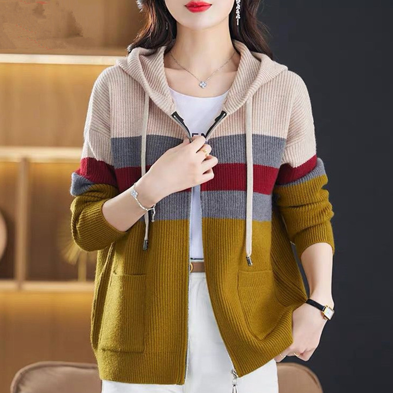 Color-Blocked Zipper Knit Cashmere Sweater Jacket for Women, 2026 Spring and Autumn New Style, Hooded, Loose, Slimming, Outerwear Cardigan Color-Blocked Zipper Knit Cashmere Sweater Jacket for Women, 2026 Spring and Autumn New Style, Hooded, Loose, Slimming, Outerwear Cardigan