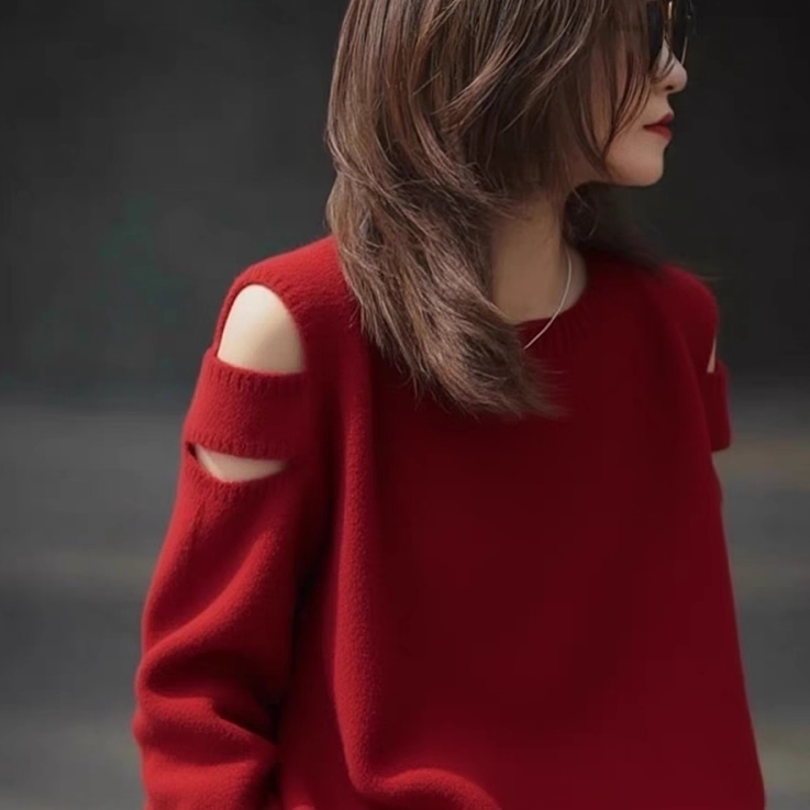 Red Sweater for Women, Autumn and Winter Inner Wear, Off-Shoulder Round Neck Wool Sweater, New Year's Zodiac Year Knit Top, Base Layer Shirt Red Sweater for Women, Autumn and Winter Inner Wear, Off-Shoulder Round Neck Wool Sweater, New Year's Zodiac Year Knit Top, Base Layer Shirt