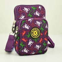 Длинная -хвостовая обезьяна фиолетовая