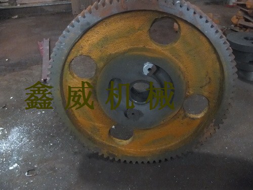 Nantong Haian Mechanical Shearing Machine Large Gear Small Gear 3*1300 1500