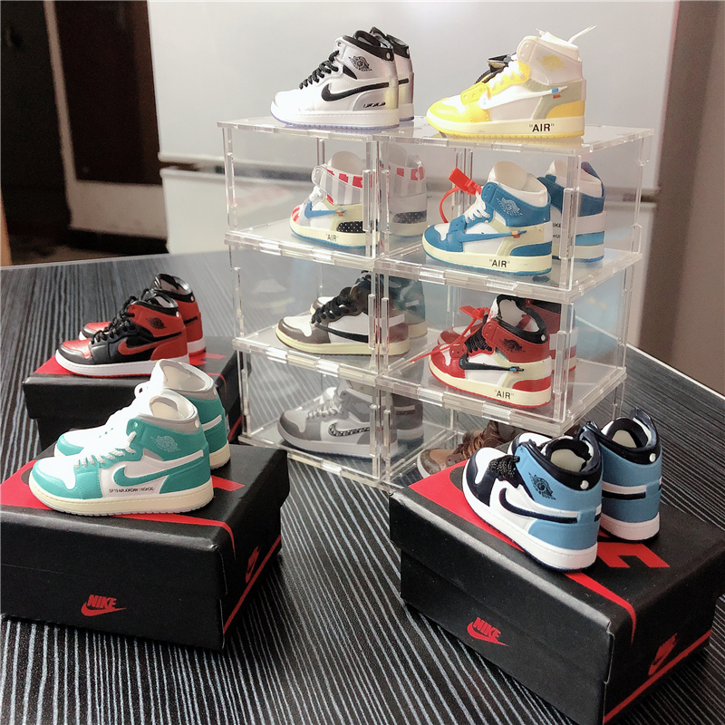 Mini Aj1 Sneaker Keychain Nike 3D Stereo Pendant Creative Basketball Shoe Model Creative Couple Gift
