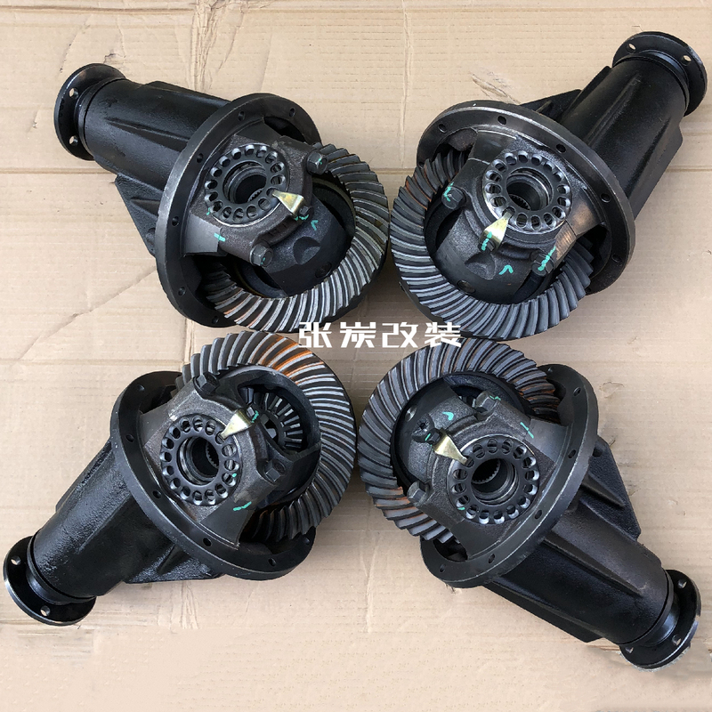 Zhang Carbon - Specializing in Bj212, Beiqi Zhanyi Warrior New and Old Models 212 Front and Rear Axle Differential Gear Assembly Tail Gear