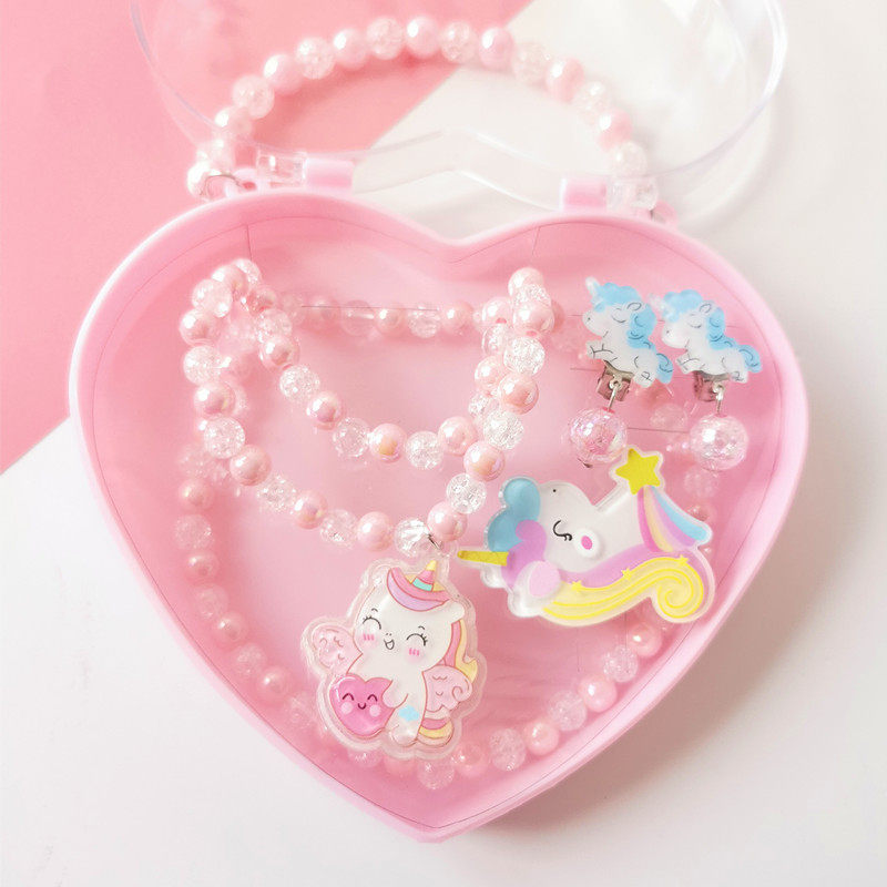 Ожерелье 六一儿童节礼物项链首饰套装戒指女童生日冰雪公主耳夹无耳洞手链 OTHER