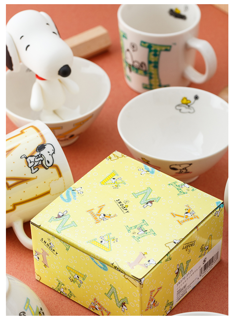 - into a SNOOPY SNOOPY cartoon ceramic bowl keller cup Japan imported American hat to bowl