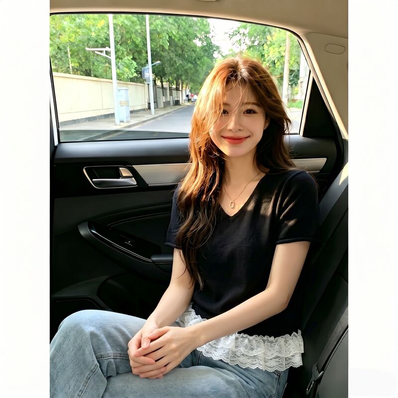 Plus-Size Women's Stylish Lace Patchwork Top, Summer Korean Chic Lazy Style T-Shirt