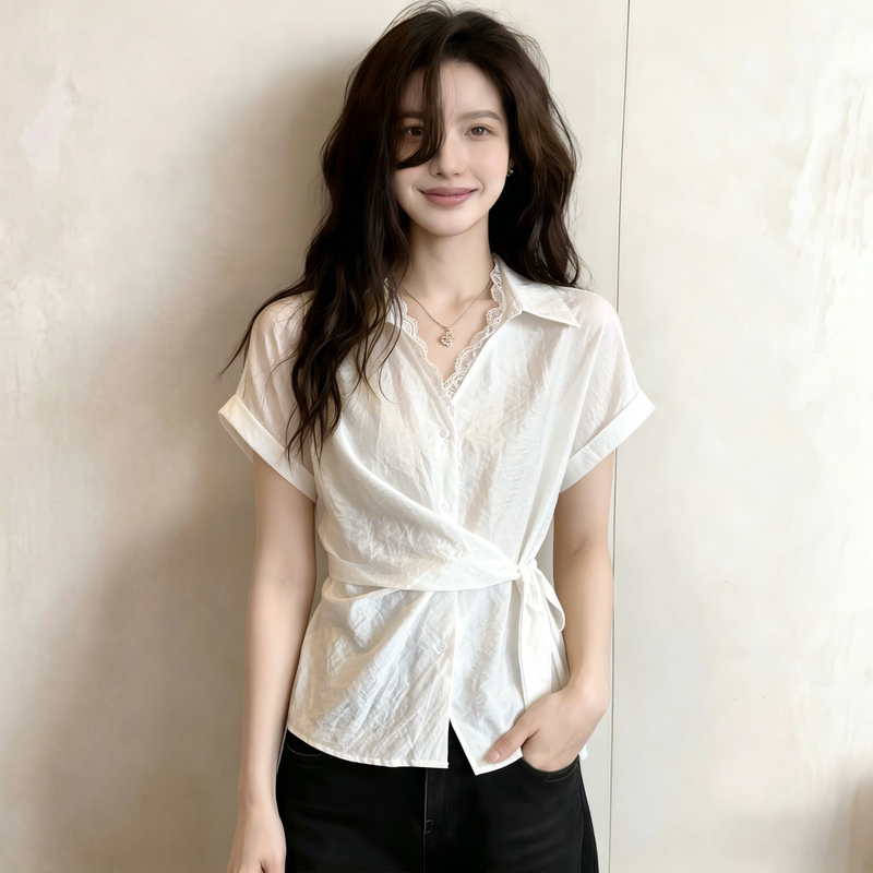 Exquisite and Beautiful Lace-Trimmed Shirt for Women, Plus-Size, Summer Korean-Style V-Neck Waist-Cinching Tie-Up Top