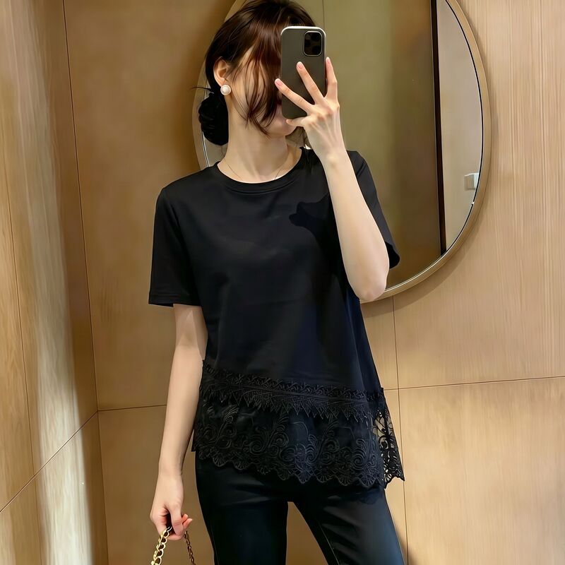 Black Patchwork Lace Hem Top for Women, Plus Size, Slightly Chubby, Summer European Style, Trendy Irregular Short-Sleeve T-Shirt Black Patchwork Lace Hem Top for Women, Plus Size, Slightly Chubby, Summer European Style, Trendy Irregular Short-Sleeve T-Shirt