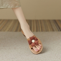 Italian designer Corso Venezia summer outside wearing fairy wind flowers flat bottom sandals women