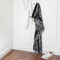 A small amount of navy blue python print comfortable elastic waist small feet side striped elastic silk trousers