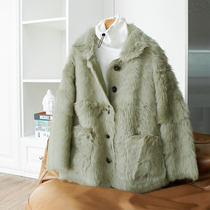 A handful of thick warm Tuscan fur in one new coat fashionable leather fur women green winter q