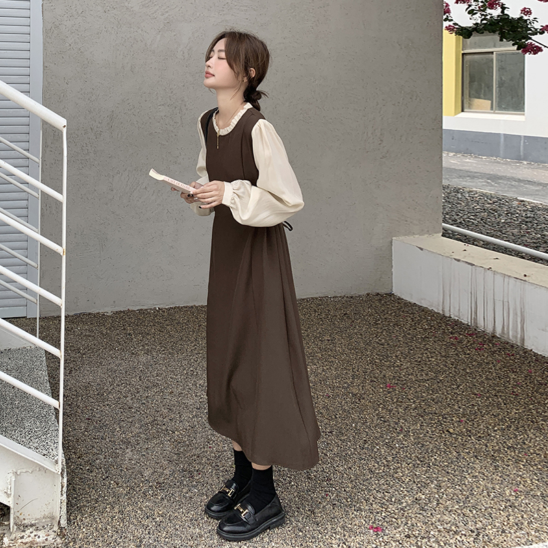 French Retro Gentle Style Coffee-Colored Dress for Women 2026 Spring New Fake Two-Piece Spliced Round Neck Tea Break Long Dress