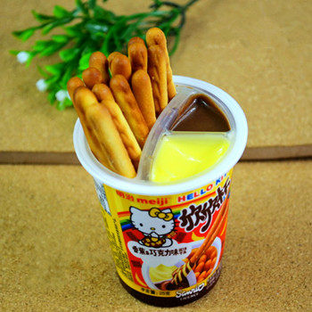 Japan Meiji Meiji Shin Shin Cup Finger Biscuit Strip Dipping Sauce Banana Chocolate Flavor 25g Grinding Stick