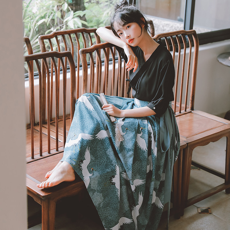 Ancient costume women's Hanfu suit Chinese style French retro improved foreign style chiffon shirt top skirt two-piece set female summer