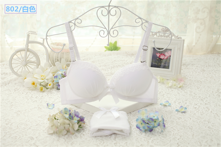 Đồ lót nữ ống top bra phần mỏng bọc ngực sexy thu thập sinh viên nữ sinh trung học trắng dày bông áo ngực