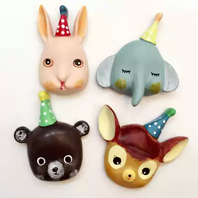 2 Creative Circus healing refrigerator stickers small animal magnetic buckle cartoon refrigerator stickers New