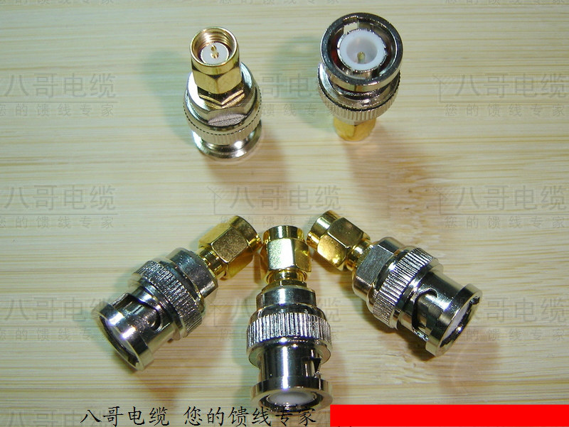 SMA rotates BNC - J BNC - J intercom station equipment transfer head