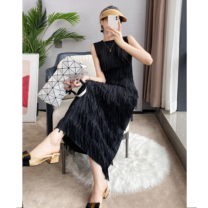 High-End Exquisite Miyake Dress for Women, Summer Thin Sleeveless Pleated Tassel Dress, Elegant and Sophisticated Tank Dress, Long Dress