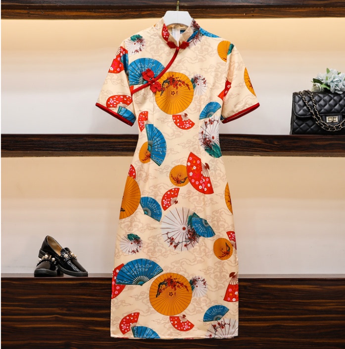Extra Large Size Cheongsam 150kg Women's Retro Chinese Style Improved Cheongsam Mid-Length Dress Slimming and Body-Covering Skirt
