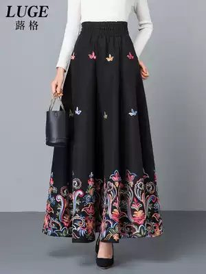 New ethnic style embroidered half-body long skirt women's long version of A- line dress autumn and winter hairy dress thick woolen winter skirt