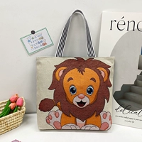 Милый маленький лев (большой) на молнии и подкладке.