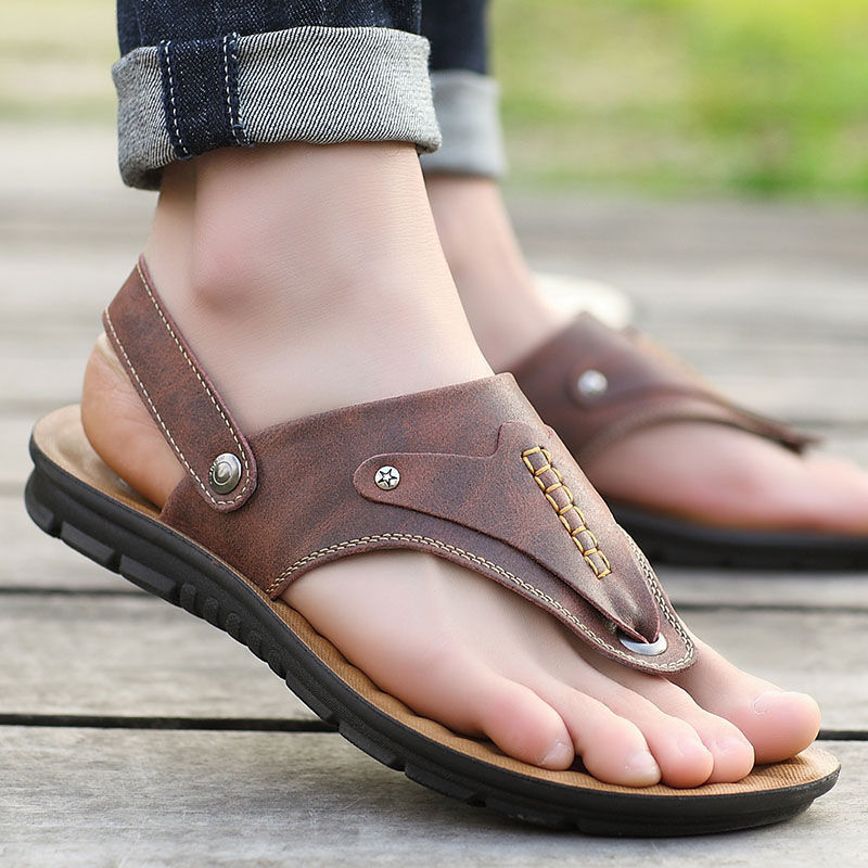 Tide card Men's sandals Anti-wear and wear 2022 Summer new cool leather shoes Men's dual use Driving Vietnam Chauffo slippers