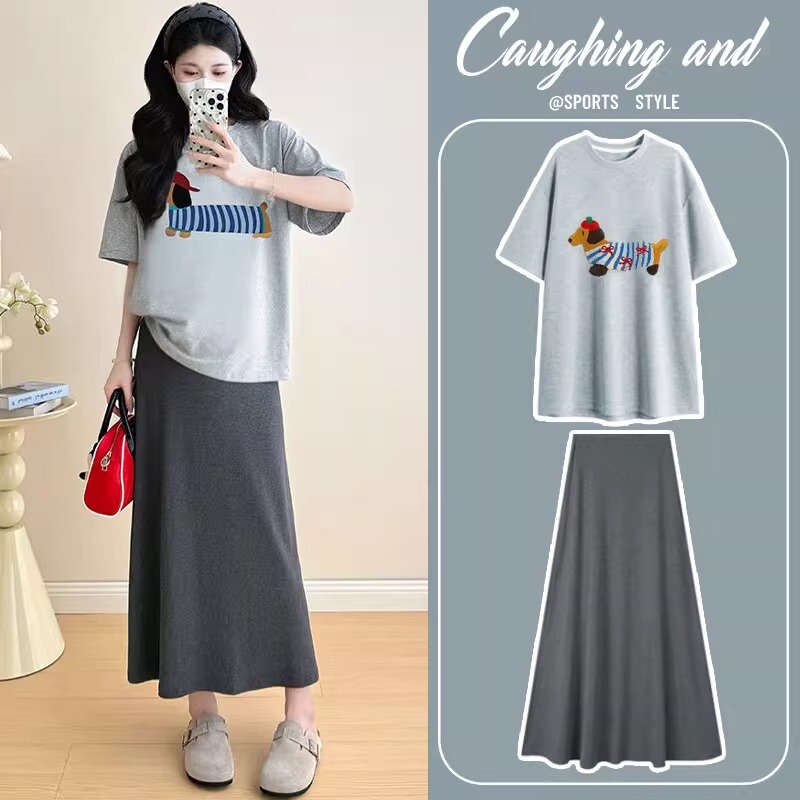 Maternity Suit, Fashionable and Stylish, Summer Casual, Loose-Fitting, Belly-Covering Short-Sleeved T-Shirt Top and Skirt Two-Piece Set Maternity Suit, Fashionable and Stylish, Summer Casual, Loose-Fitting, Belly-Covering Short-Sleeved T-Shirt Top and Skirt Two-Piece Set