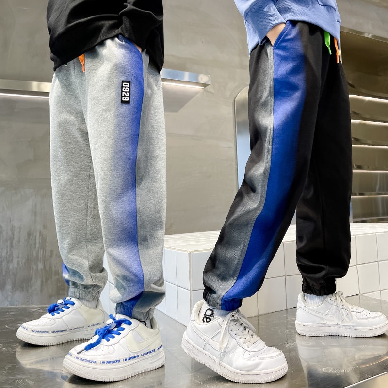 Boys sweatpants trendy 2022 spring and autumn foreign style children's casual pants in the big boy boy handsome sports fashion