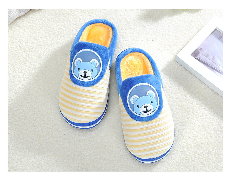 Pantoufles enfants en suède pour hiver - semelle plastique - Ref 1007514 Image 54