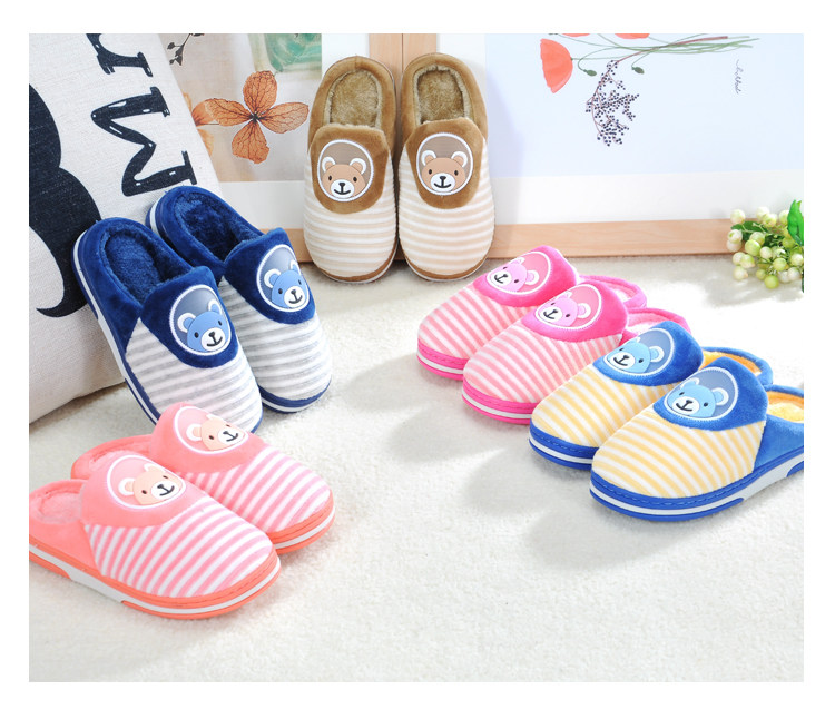 Pantoufles enfants en suède pour hiver - semelle plastique - Ref 1007514 Image 35